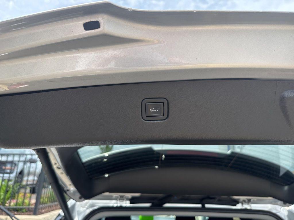 used 2021 Chevrolet Blazer car, priced at $22,831