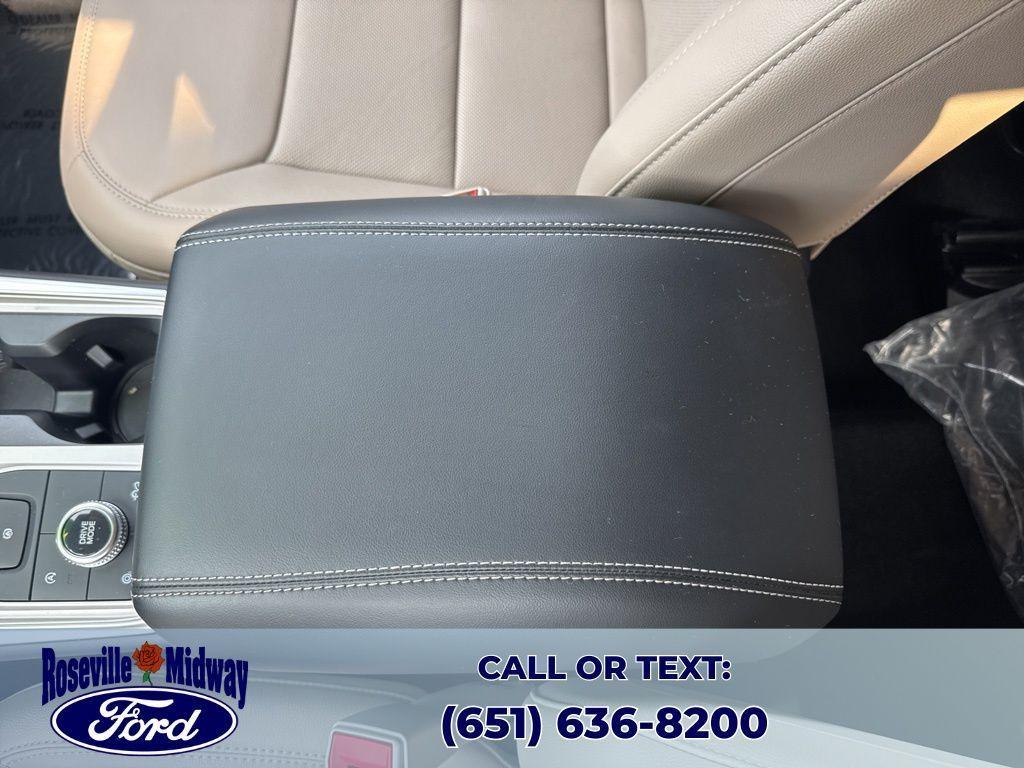 used 2024 Ford Explorer car, priced at $41,098