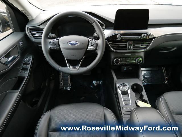 used 2022 Ford Escape car, priced at $29,088