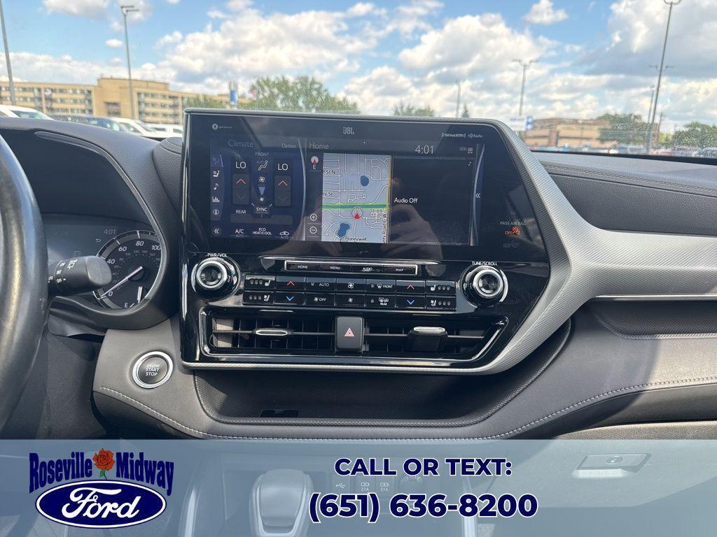 used 2020 Toyota Highlander car, priced at $32,123