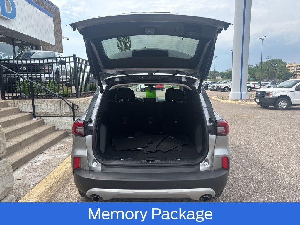 used 2023 Ford Escape car, priced at $25,598