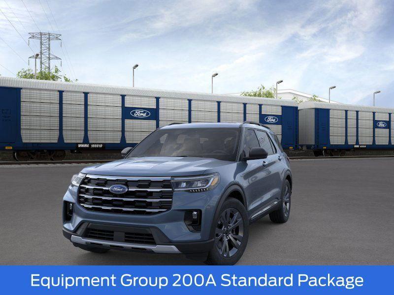 new 2025 Ford Explorer car, priced at $47,267
