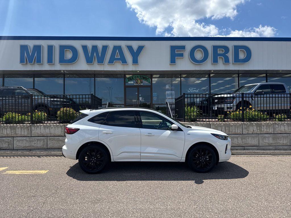 used 2023 Ford Escape car, priced at $29,416