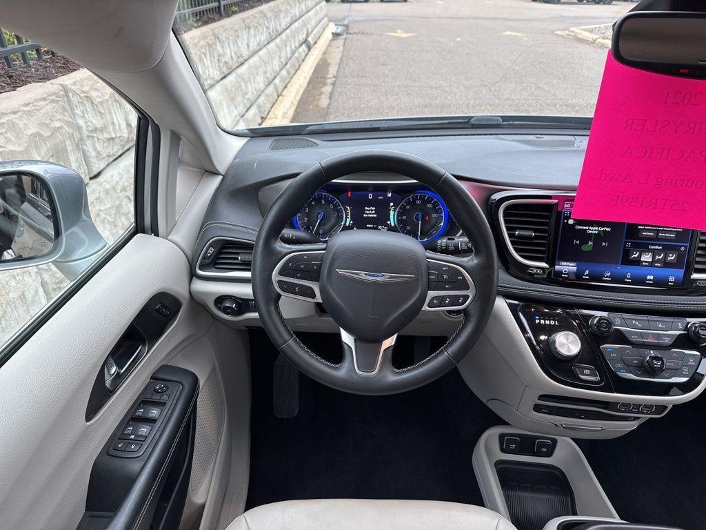 used 2021 Chrysler Pacifica car, priced at $25,142