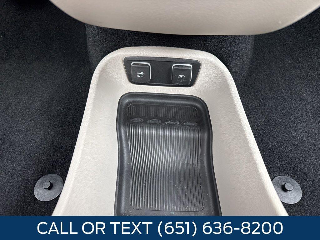 used 2021 Chrysler Pacifica car, priced at $25,142