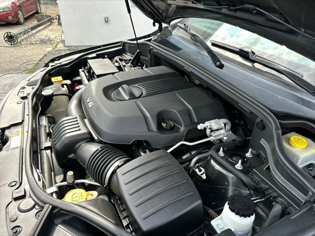 used 2015 Jeep Grand Cherokee car, priced at $13,995