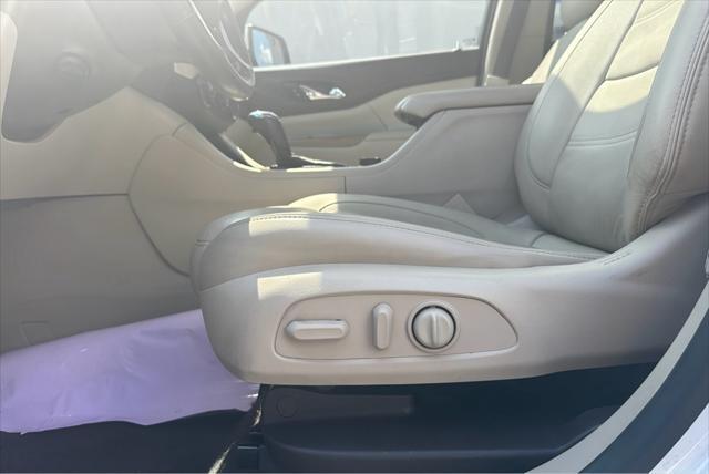 used 2019 GMC Acadia car, priced at $15,950