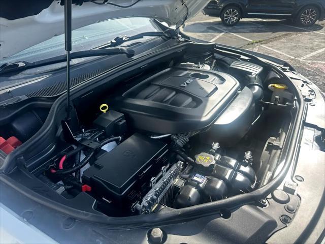 used 2016 Jeep Grand Cherokee car, priced at $13,995