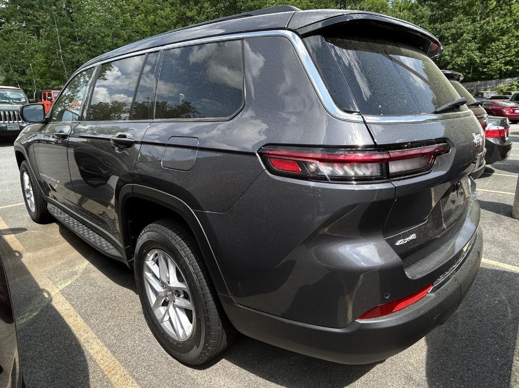 new 2024 Jeep Grand Cherokee L car, priced at $40,089