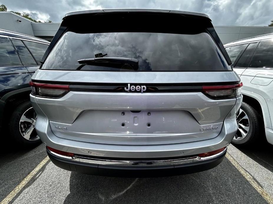 new 2024 Jeep Grand Cherokee car, priced at $40,629