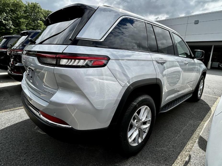 new 2024 Jeep Grand Cherokee car, priced at $40,629