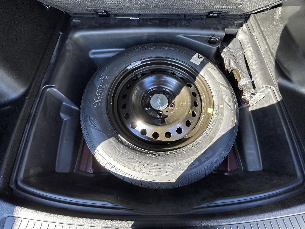 used 2023 Jeep Grand Cherokee car, priced at $38,995