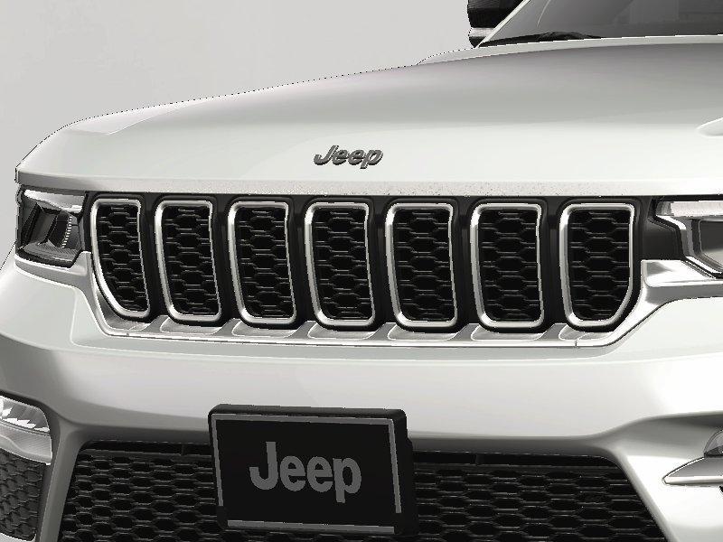 new 2025 Jeep Grand Cherokee car, priced at $47,571
