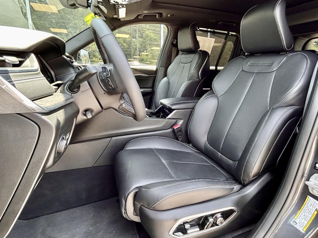 used 2023 Jeep Grand Cherokee car, priced at $52,373