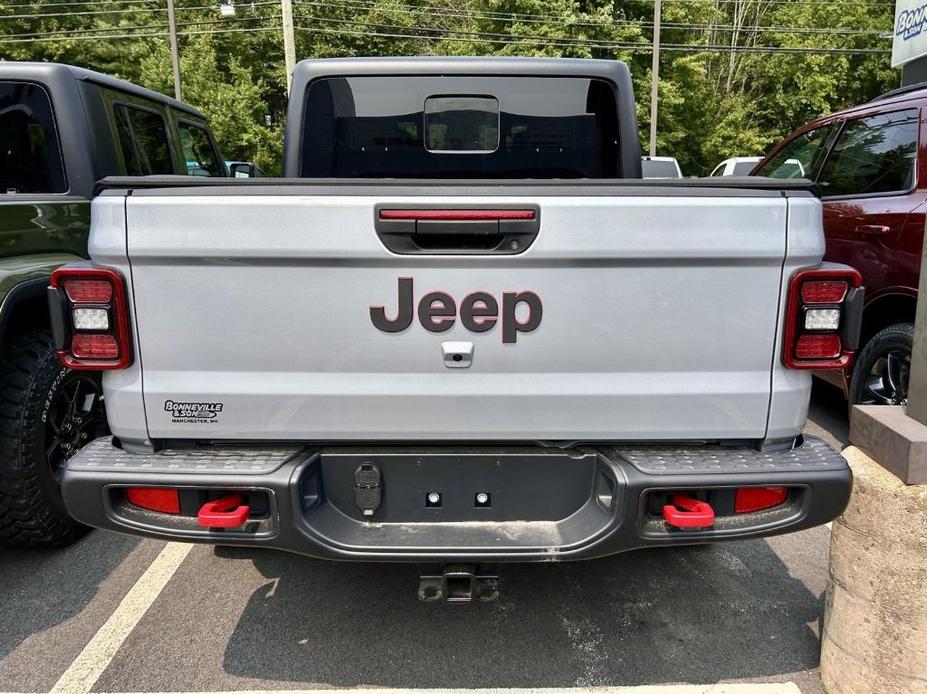 new 2024 Jeep Gladiator car, priced at $57,861