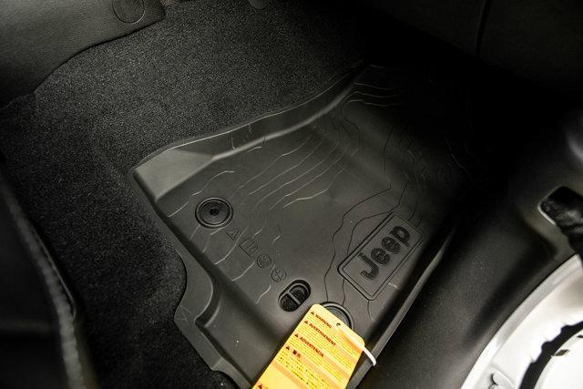 new 2025 Jeep Wrangler car, priced at $75,780