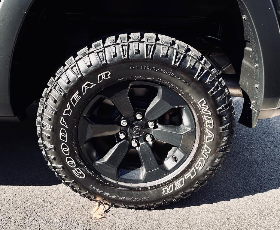 used 2021 Ram 1500 car, priced at $40,998