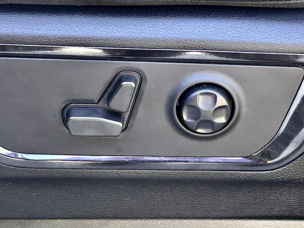 used 2022 Ram 1500 car, priced at $58,979