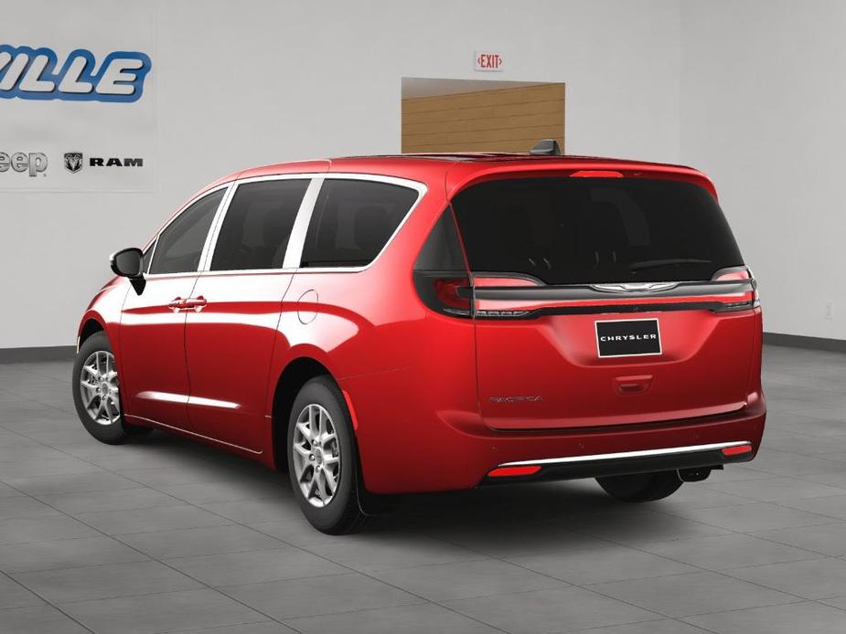 new 2025 Chrysler Pacifica car, priced at $42,085