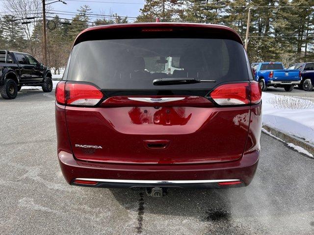 used 2019 Chrysler Pacifica car, priced at $15,385