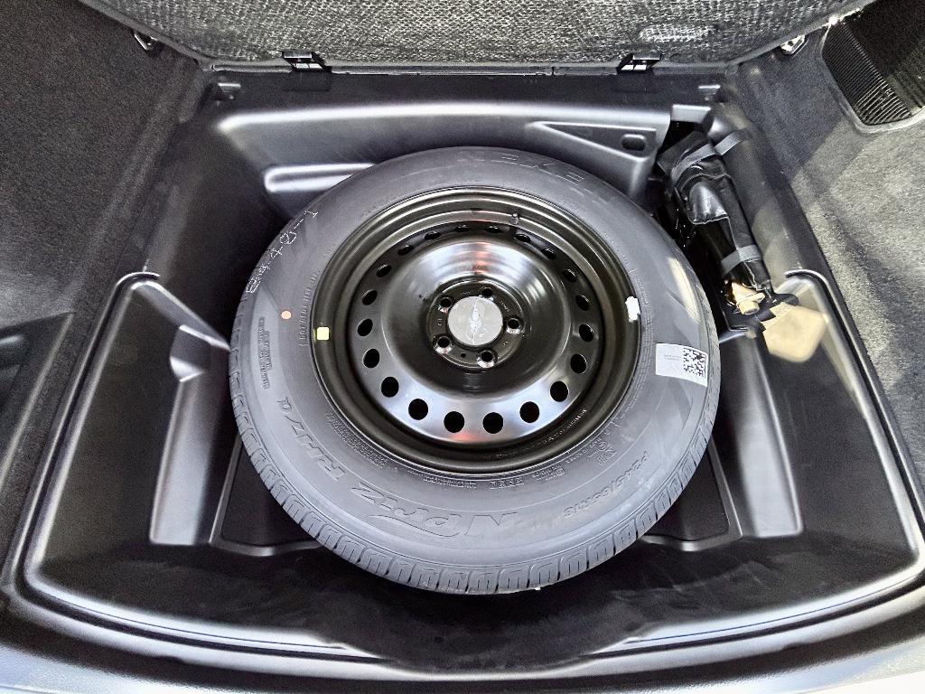 used 2024 Jeep Grand Cherokee car, priced at $63,650