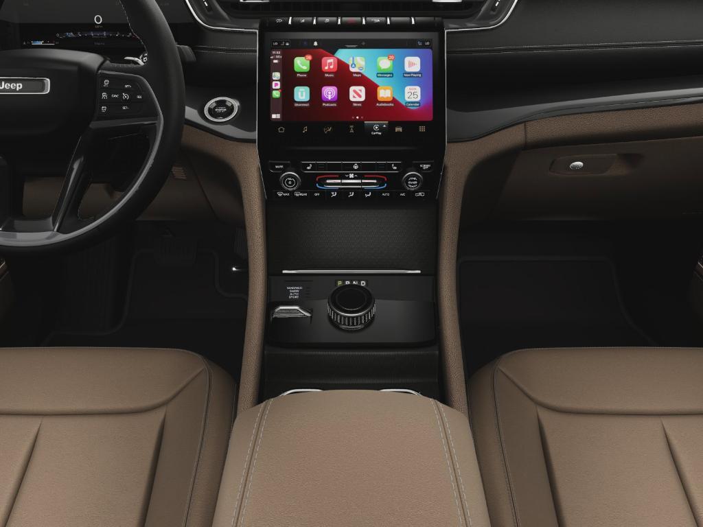 new 2025 Jeep Grand Cherokee car, priced at $48,166