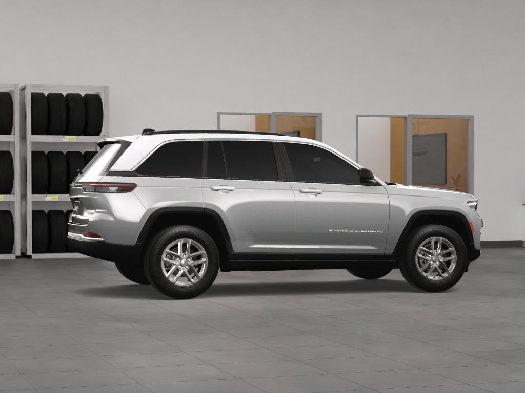 new 2025 Jeep Grand Cherokee car, priced at $39,360