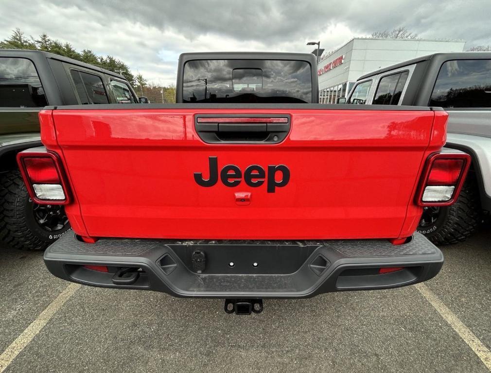 new 2023 Jeep Gladiator car, priced at $39,989