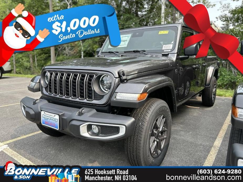 new 2024 Jeep Gladiator car, priced at $43,998