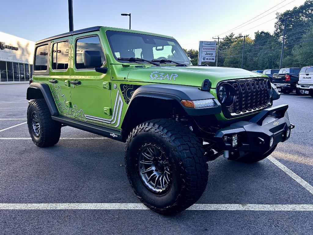 new 2025 Jeep Wrangler car, priced at $74,470
