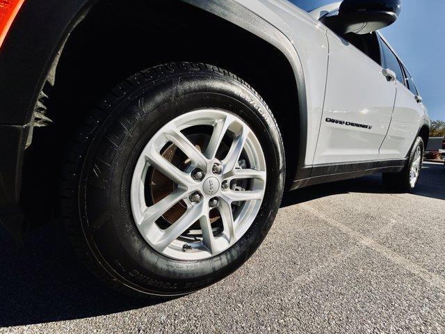 used 2023 Jeep Grand Cherokee L car, priced at $28,659