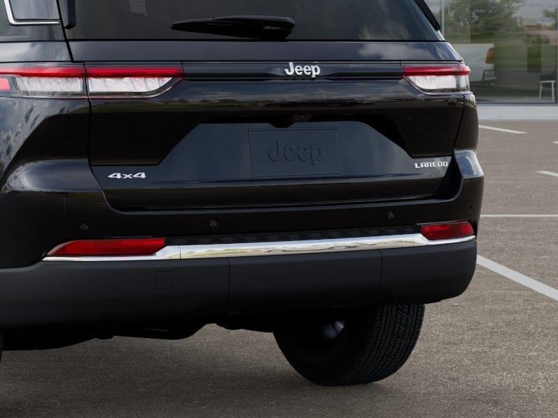 new 2025 Jeep Grand Cherokee car, priced at $36,914