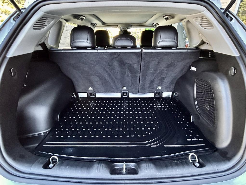 used 2022 Jeep Compass car, priced at $28,493