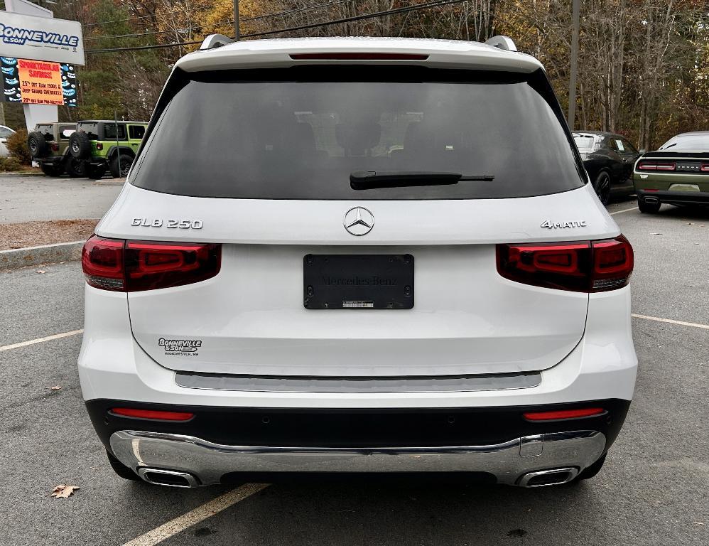 used 2022 Mercedes-Benz GLB 250 car, priced at $32,943