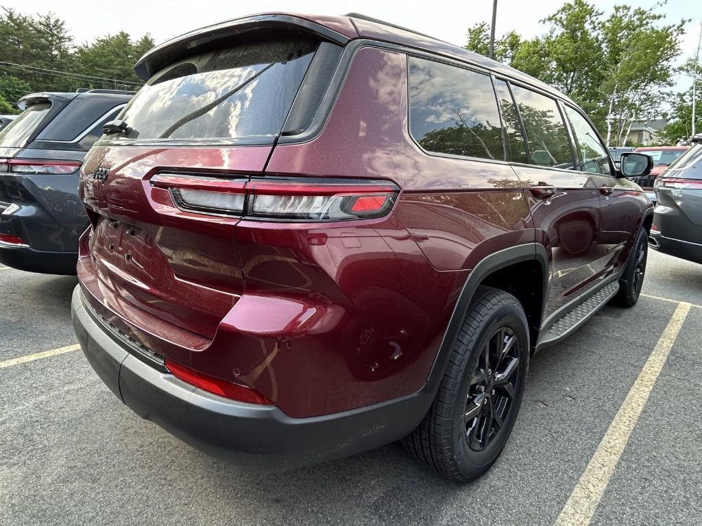 new 2024 Jeep Grand Cherokee L car, priced at $44,233