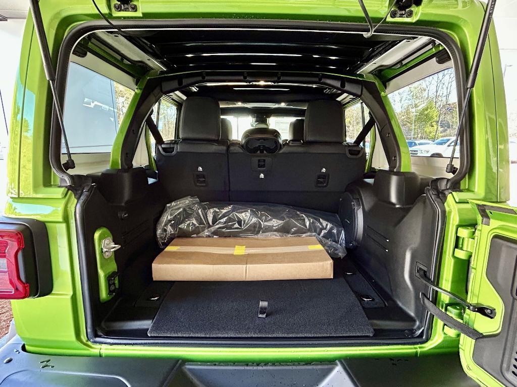 new 2025 Jeep Wrangler car, priced at $106,580