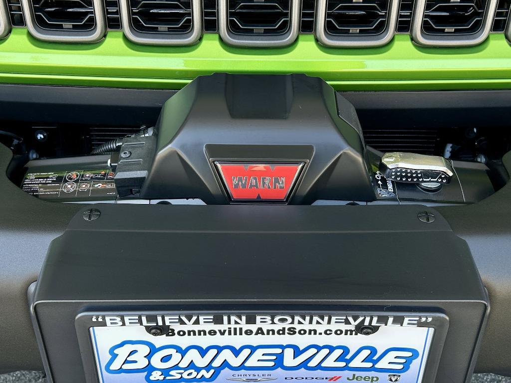 new 2025 Jeep Wrangler car, priced at $106,580