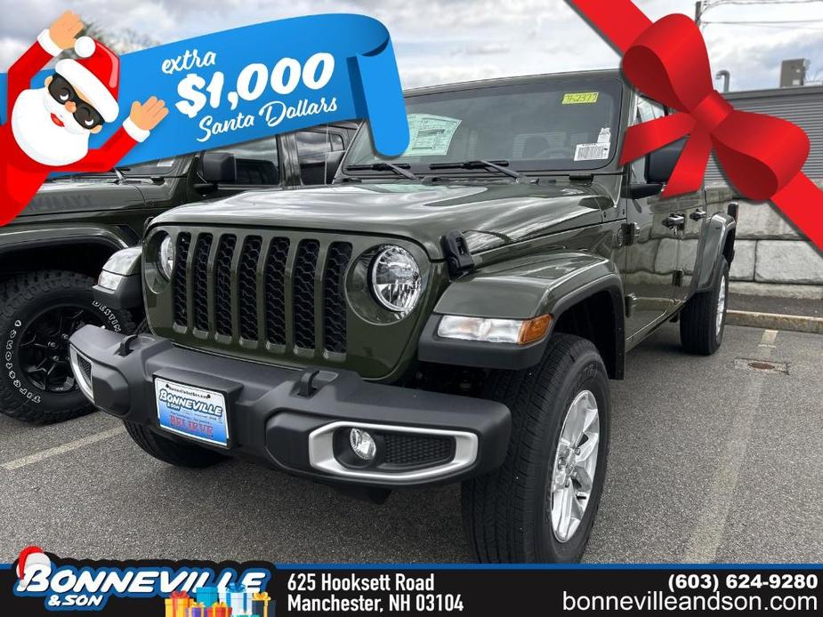 new 2023 Jeep Gladiator car, priced at $46,542