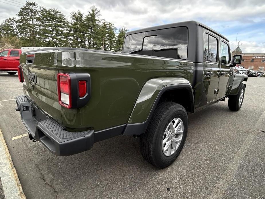 new 2023 Jeep Gladiator car, priced at $49,095