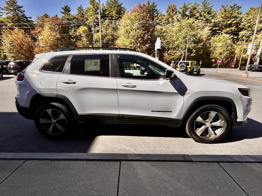 used 2022 Jeep Cherokee car, priced at $31,404