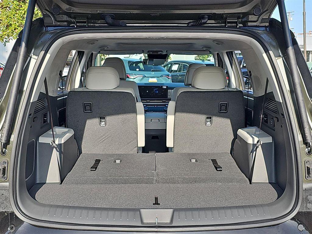 new 2025 Hyundai SANTA FE HEV car, priced at $51,979