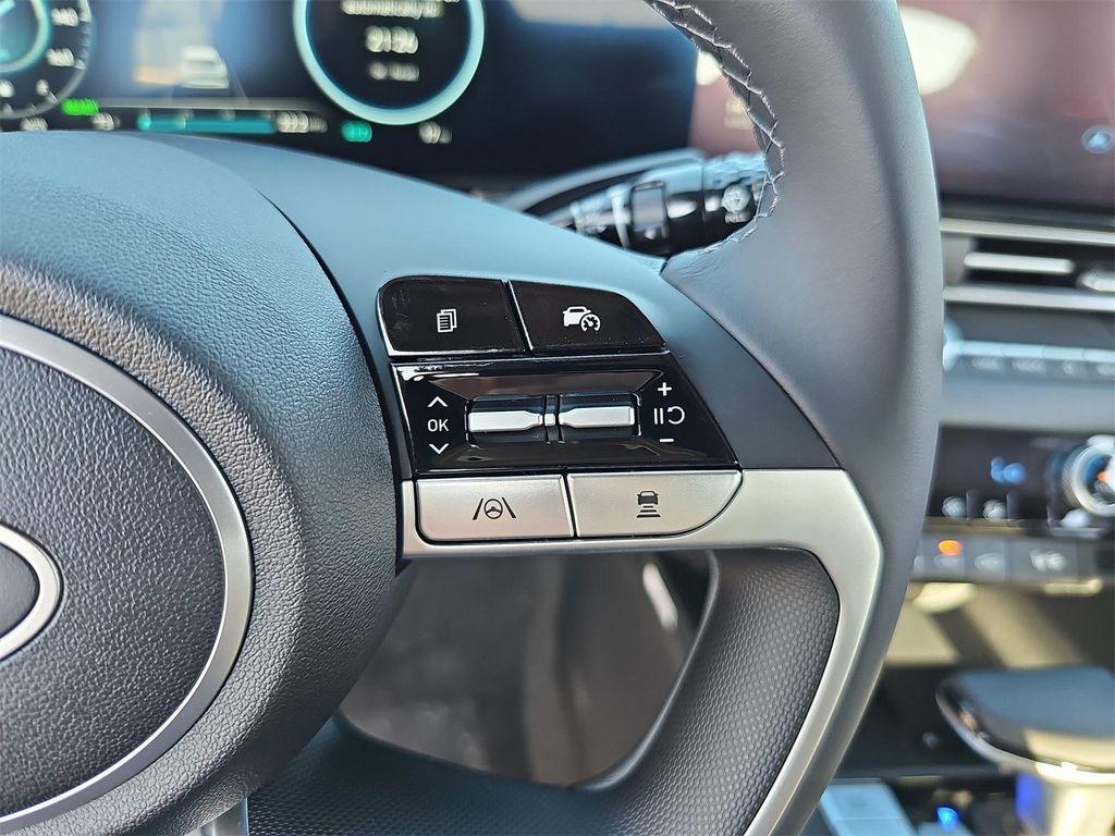 new 2025 Hyundai ELANTRA HEV car, priced at $32,060