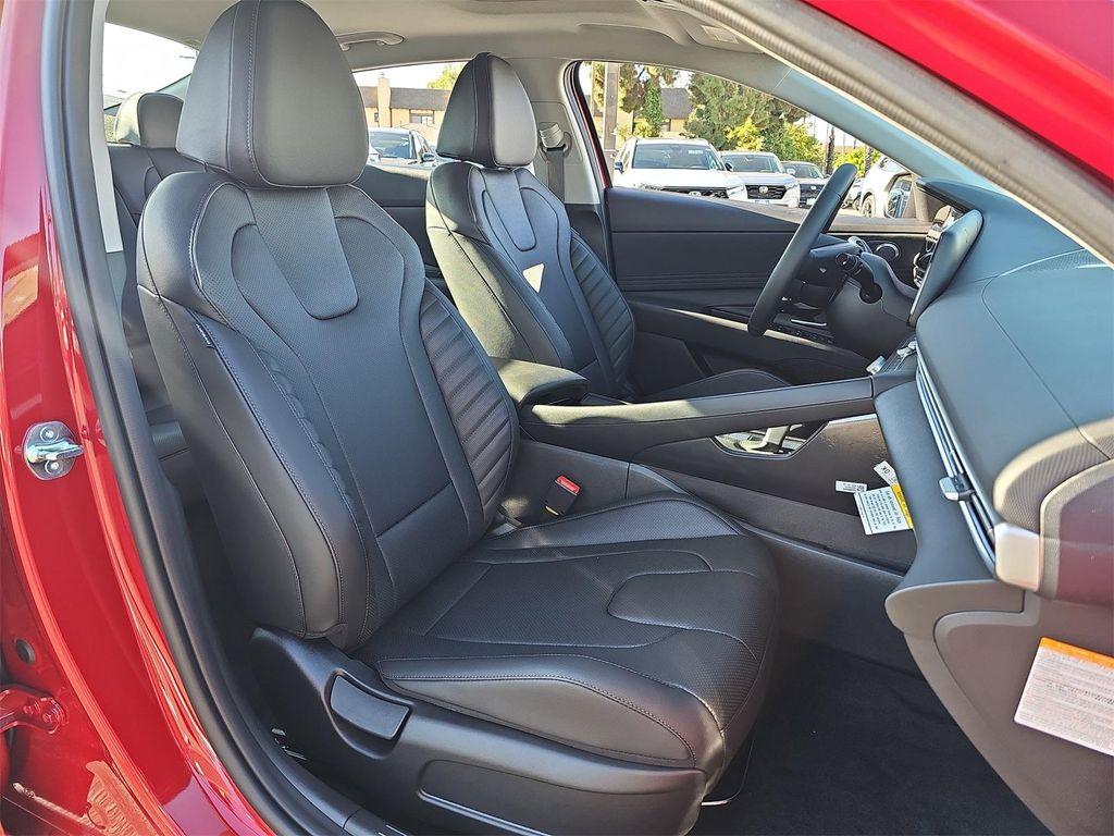 new 2025 Hyundai ELANTRA HEV car, priced at $32,060