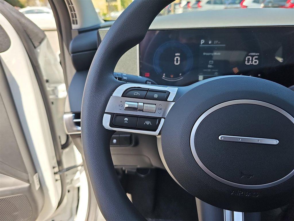 new 2025 Hyundai Tucson car, priced at $33,690