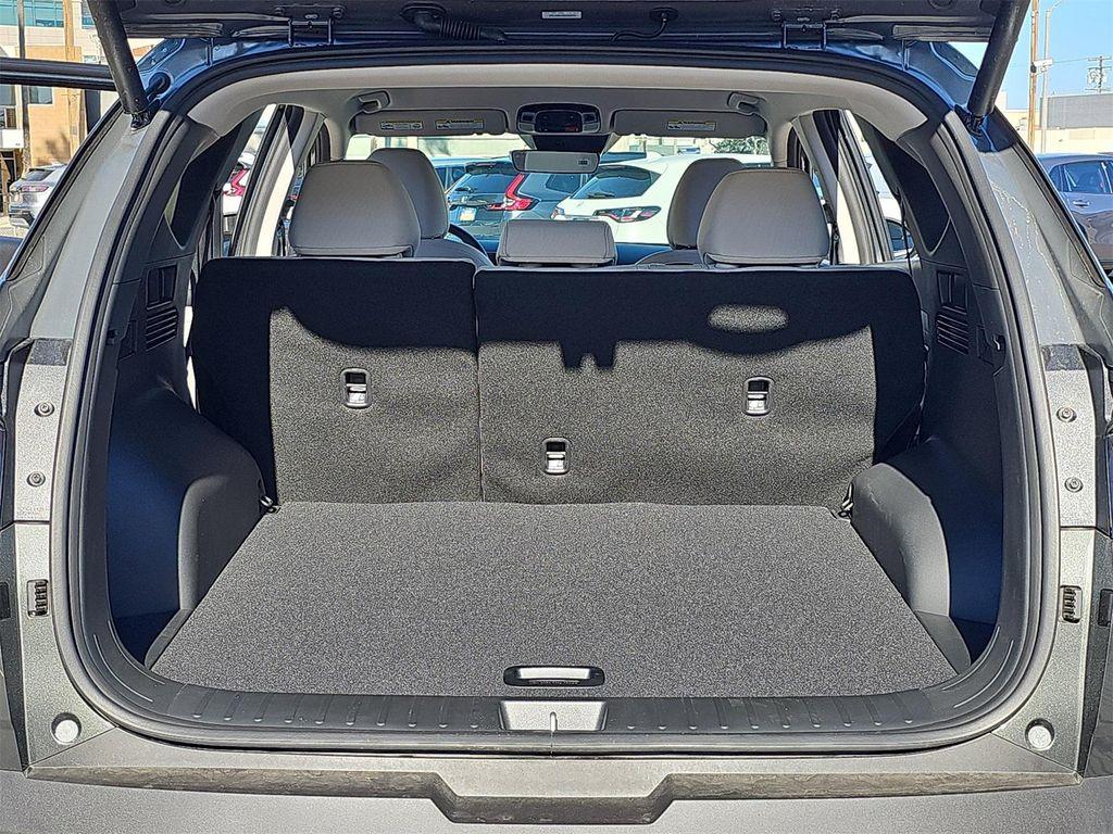 new 2025 Hyundai TUCSON Hybrid car, priced at $35,715