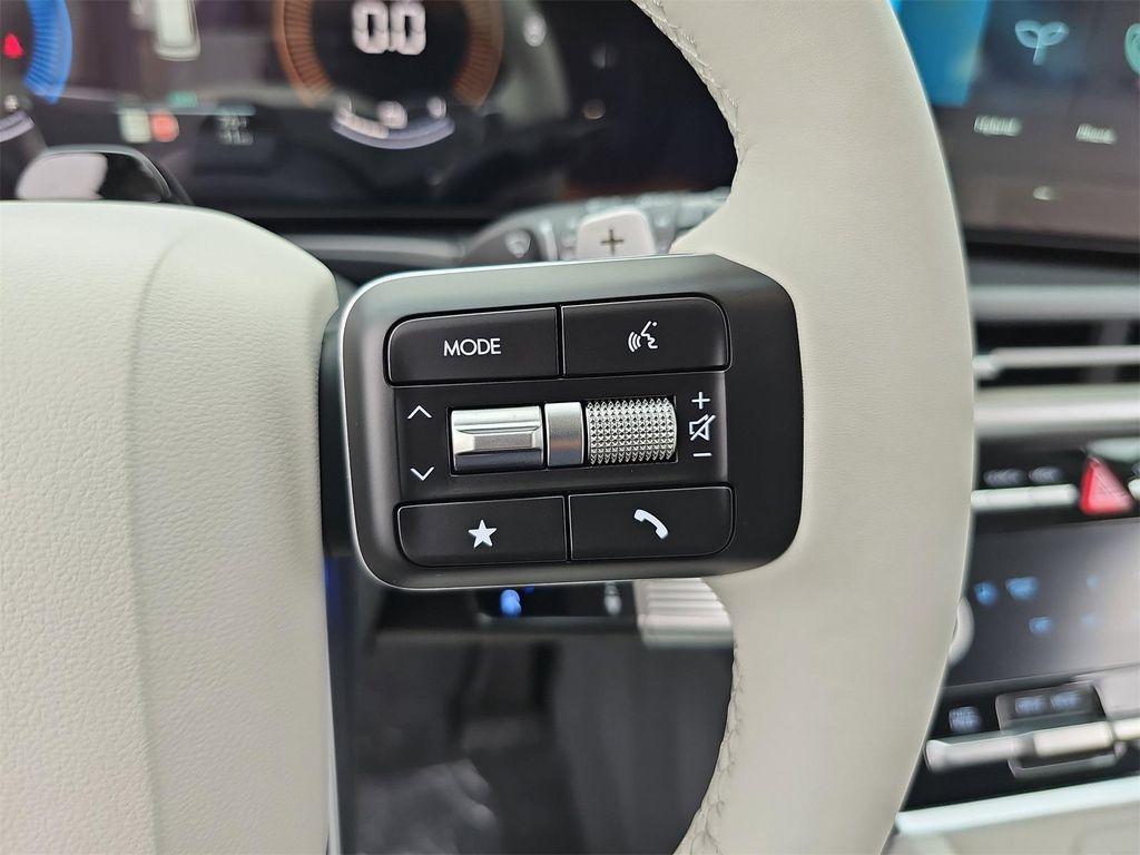 new 2025 Hyundai Santa Fe car, priced at $40,134