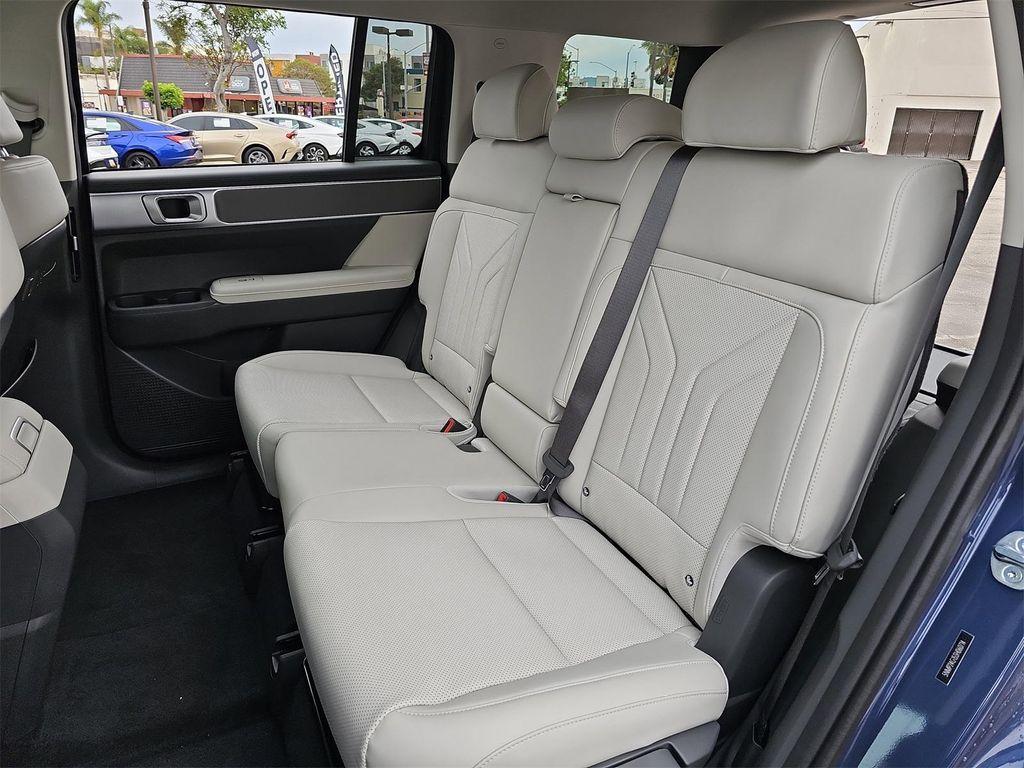 new 2025 Hyundai Santa Fe car, priced at $40,134