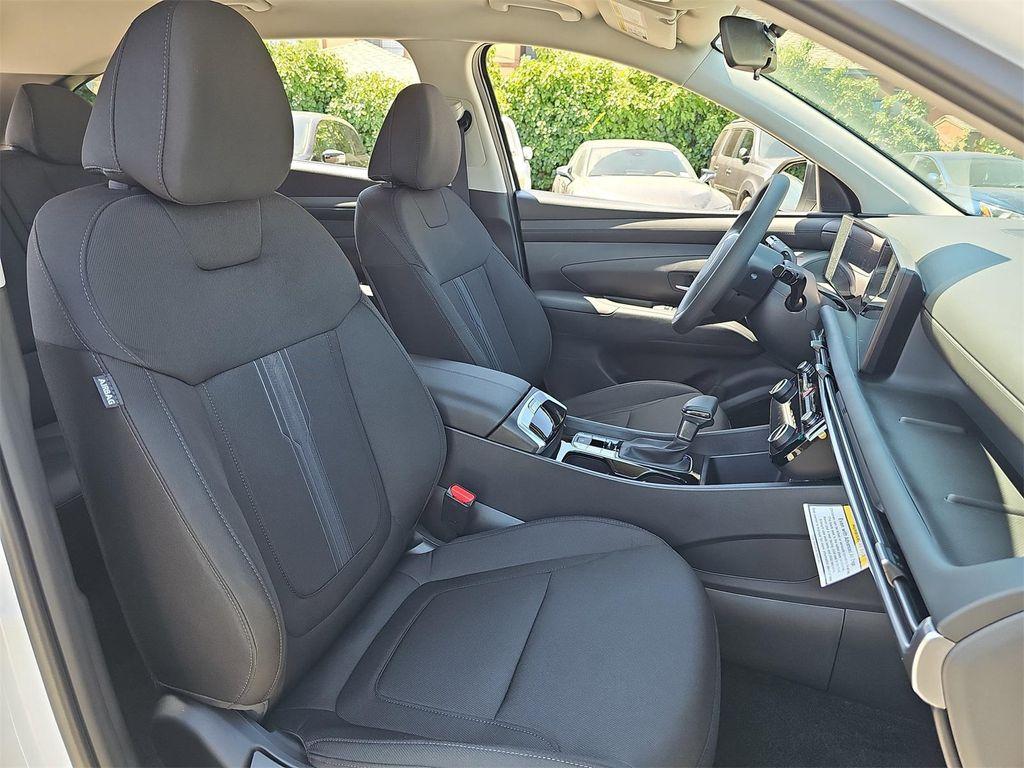 new 2025 Hyundai Tucson car, priced at $33,695