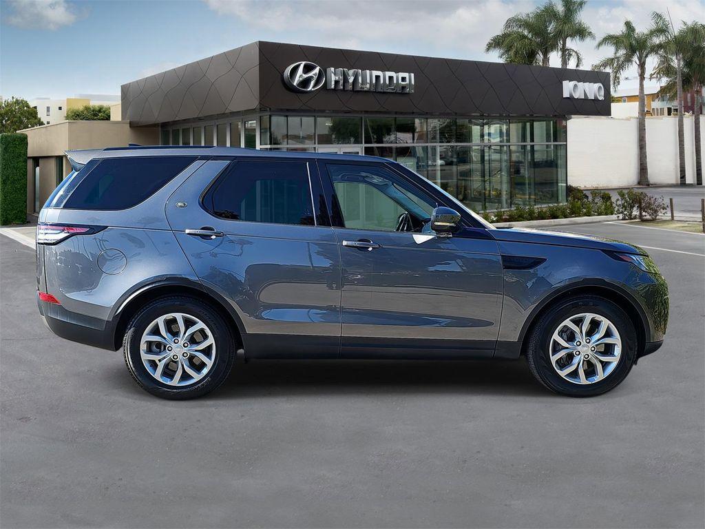 used 2018 Land Rover Discovery car, priced at $16,998
