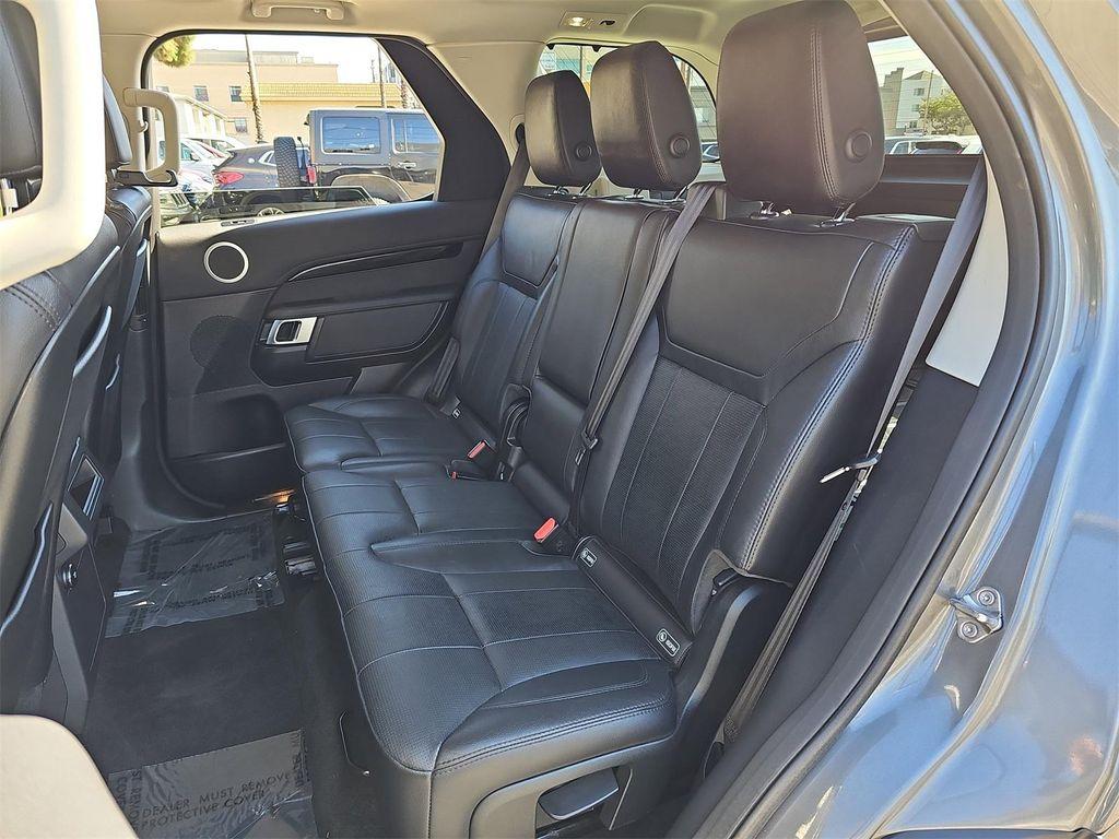 used 2018 Land Rover Discovery car, priced at $16,998